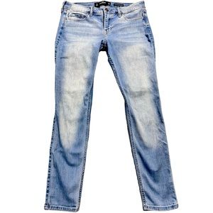 Hollister Women's Jeans Size 28